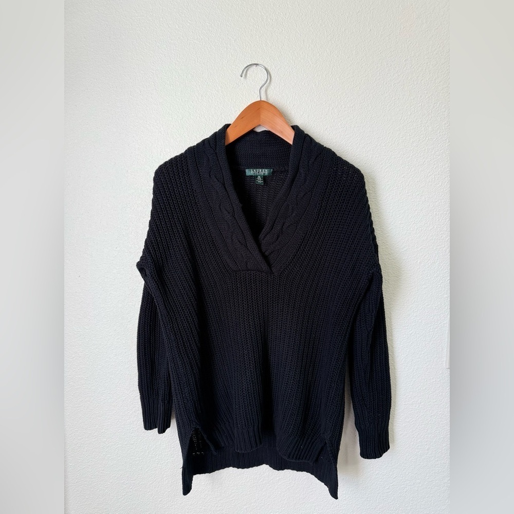 Ralph Lauren Black V-Neck Relaxed Fit Knit Sweater Petite Women’s Size Small